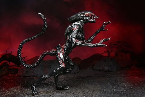Neca Figurka Alien - Night Cougar Alien (Kenner Tribute) - obrázek 7