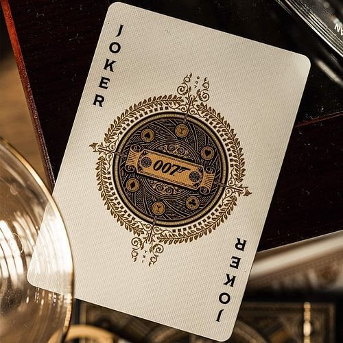 Hrací karty Theory11: James Bond - obrázek 7