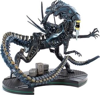 Quantum Mechanix Figurka Alien Q-Fig Max Alien Queen - obrázek 2