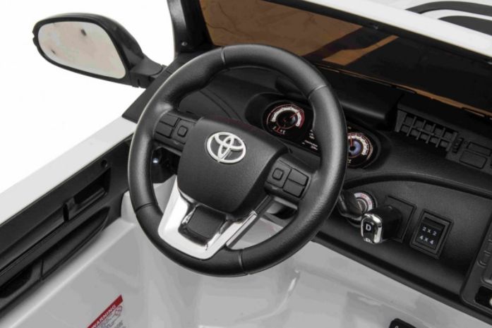 Elektrické autíčko Toyota Hilux  - lakovaná červená - obrázek 17