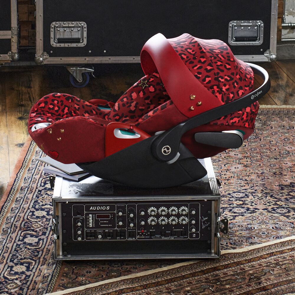 CYBEX Autosedačka Cloud Z2 I-Size Rockstar Red - obrázek 18