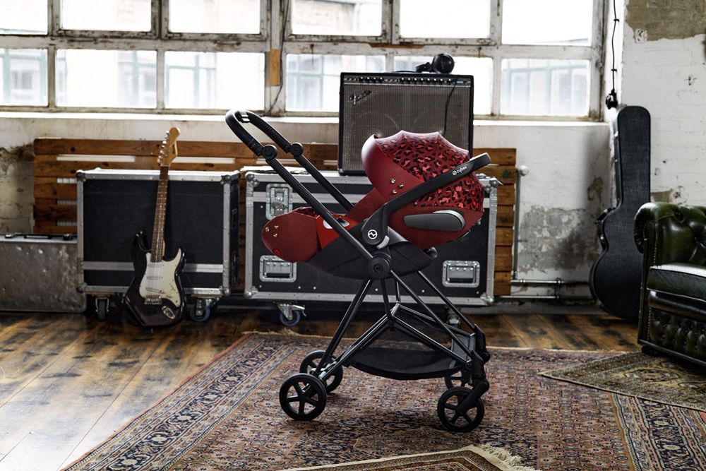CYBEX Autosedačka Cloud Z2 I-Size Rockstar Red - obrázek 19