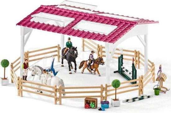 SCHLEICH Horse Club® 42389 Jezdecká škola s jezdci a koňmi - obrázek 1