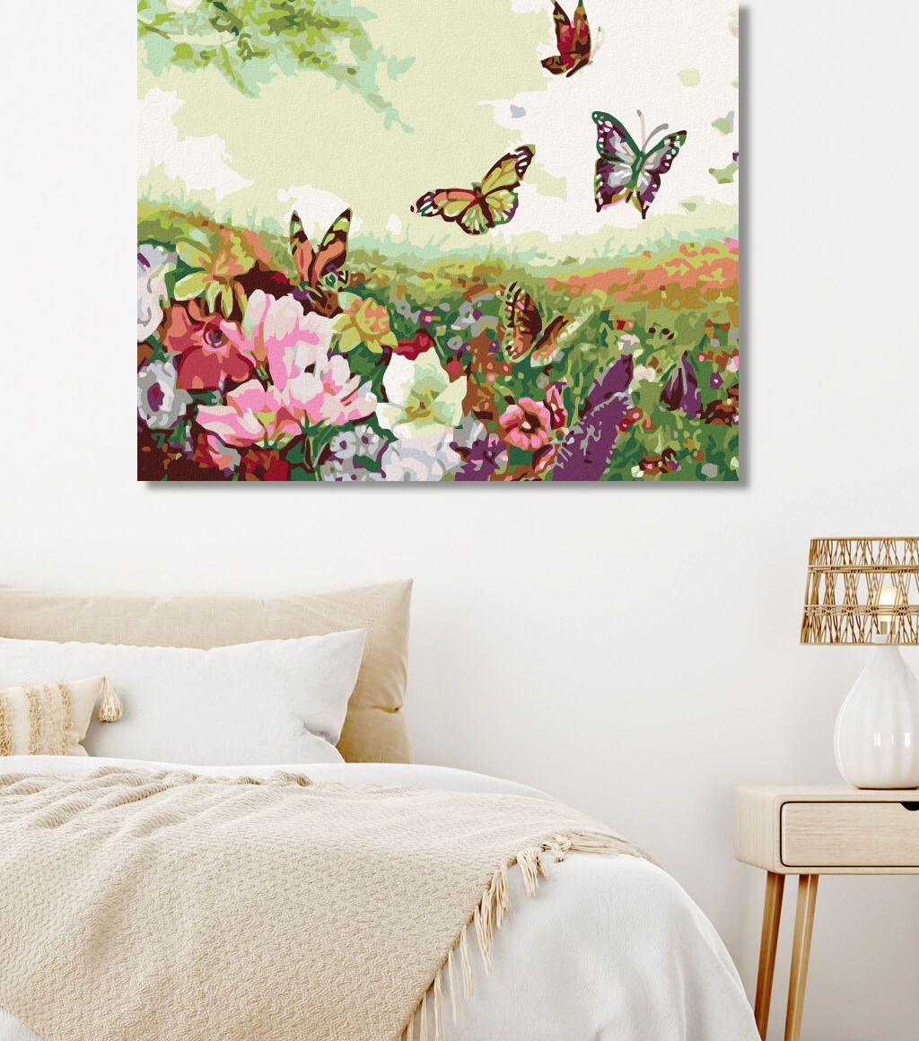 zuty Malování podle čísel - LOUKA PLNÁ MOTÝLŮ - Rozměr: 40x50 cm, Rámování: Varianta: vypnuté plátno na rám - obrázek 4