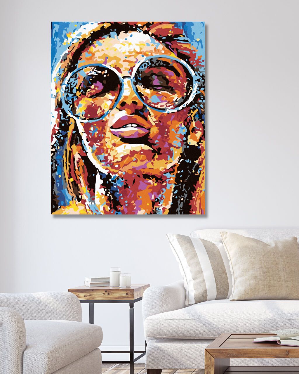 zuty Malování podle čísel - ŽENA V BARVÁCH A KULATÉ BRÝLE - Rozměr: 40x50 cm, Rámování: Varianta: bez rámu a bez vypnutí plátna - obrázek 8