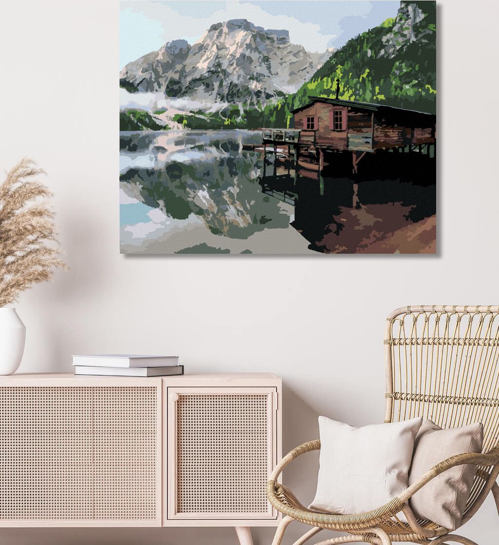 zuty Malování podle čísel - JEZERO S CHATOU A LODĚMI ITÁLIE - Rozměr: 40x50 cm, Rámování: Varianta: bez rámu a bez vypnutí plátna - obrázek 4