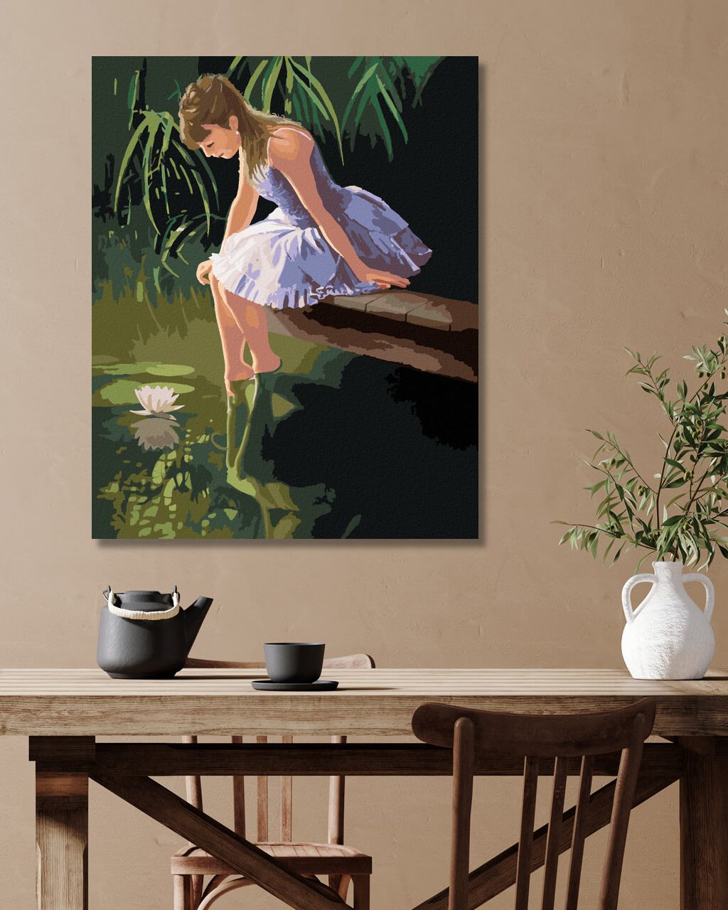 zuty Malování podle čísel - DÍVKA SEDÍCÍ U RYBNÍKA A LEKNÍN (PIETER WAGEMANS) - Rozměr: 40x50 cm, Rámování: Varianta: vypnuté plátno na rám - obrázek 8