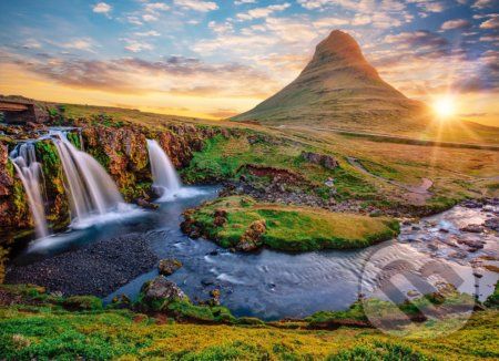 Waterfall in Iceland, Kirkjufellsfoss - Bluebird - obrázek 1