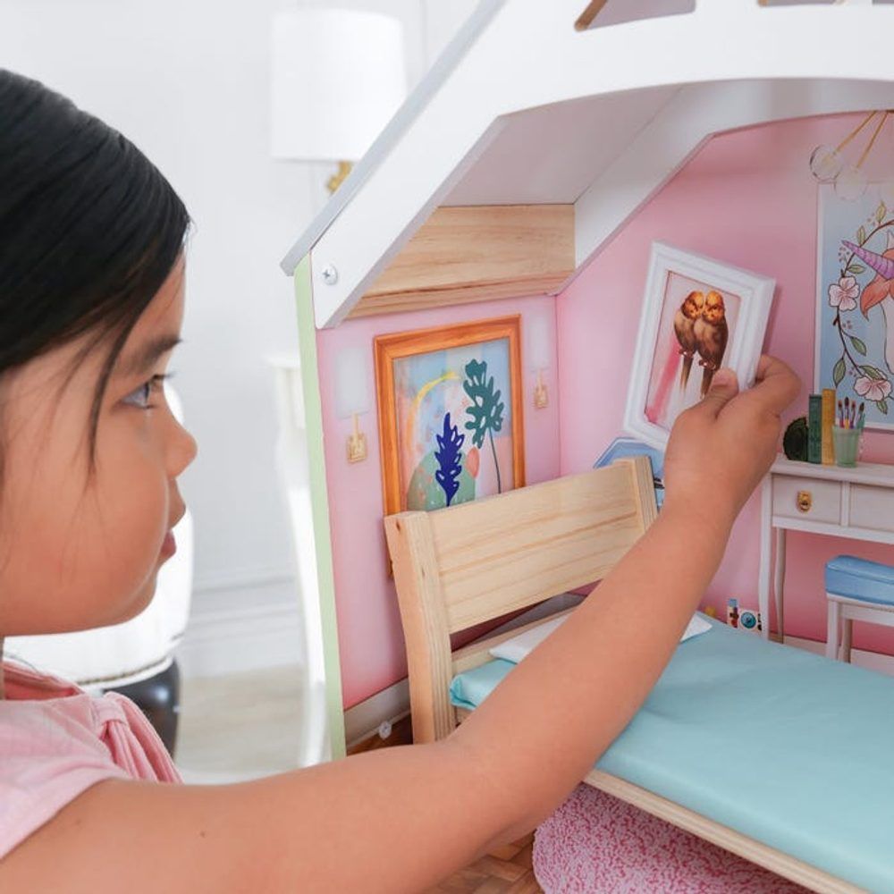 KidKraft Dřevěný domeček Hallie - obrázek 9
