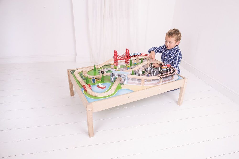 Bigjigs Rail Vláčkodráha City se stolem - obrázek 2