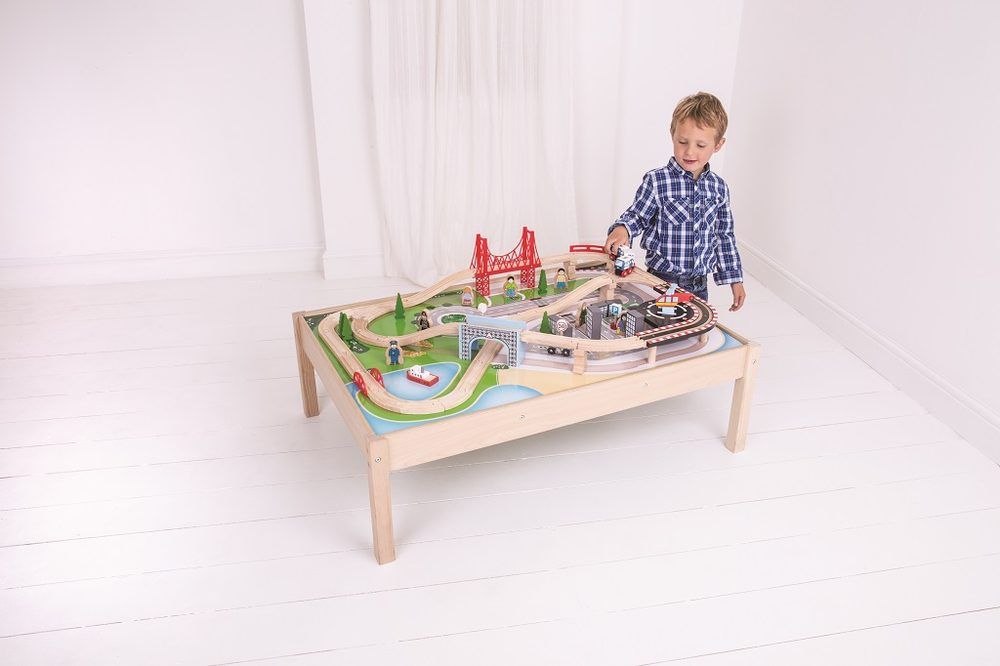 Bigjigs Rail Vláčkodráha City se stolem - obrázek 3