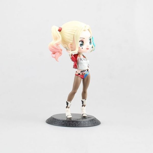 Figurka Harley Quinn DC Comics - obrázek 3