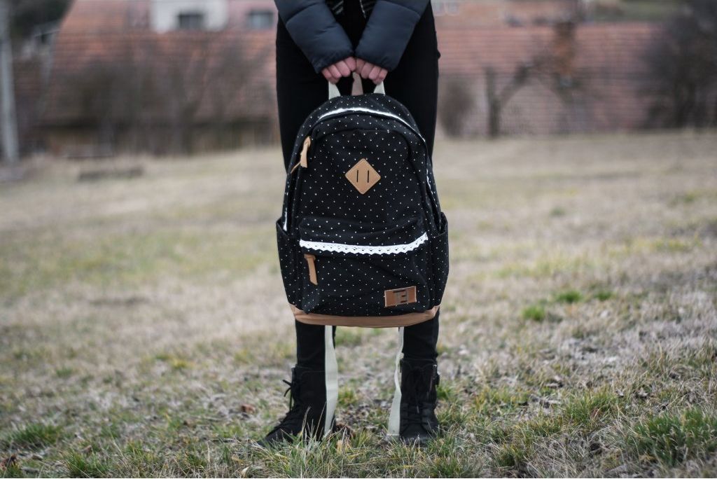 Dámský studentský batoh Canvas TopBags dot - Black 19 l - obrázek 5