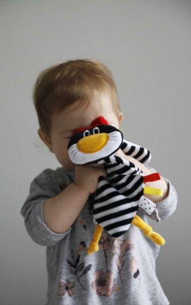 Hencz Toys Roztomilý mazlík/šustík v kontrastních barvách  - modrý - obrázek 3
