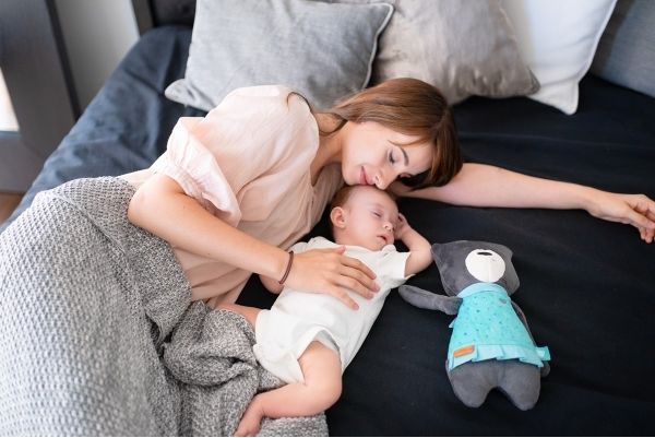 MYHUMMY Medvídek šumící Mia PREMIUM + se senzorem spánku a mobilní aplikací - obrázek 2
