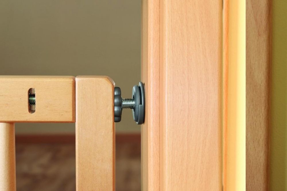 Dřevěná zábrana Reer Basic Twinfix Active-Lock - obrázek 2