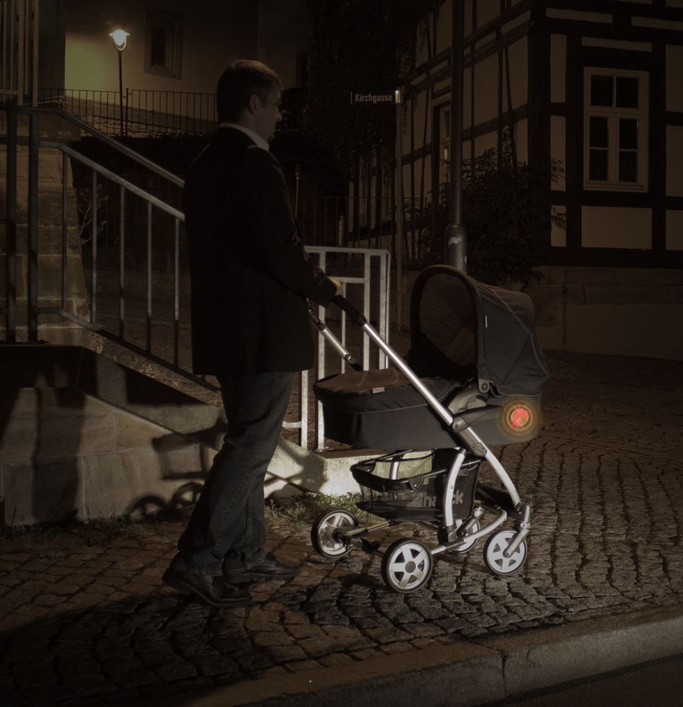 Reer SeeMee LED bezpečnostní světlo - obrázek 2