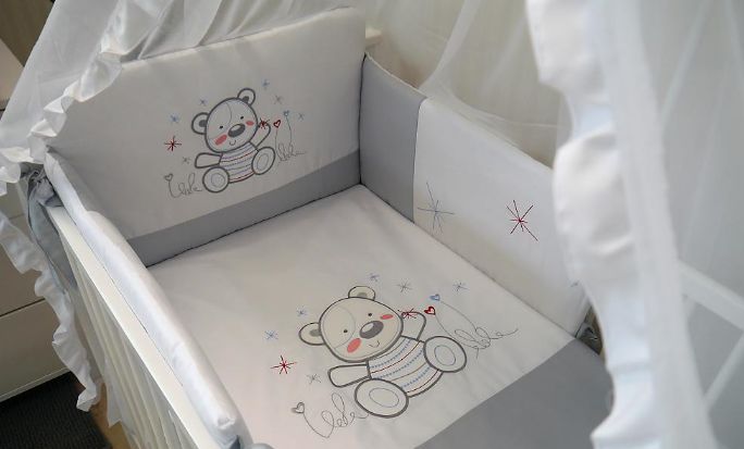 Povlečení bavlněný satén šedá Baby´s Zone Medvídek s hvězdičkami - obrázek 1