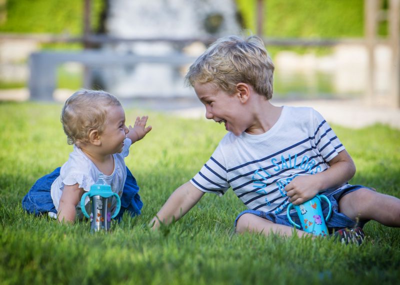 Termoizolační kojenecká láhev Miniland Baby Thermo Baby - obrázek 2