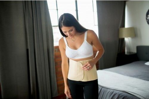 Stahovací pás po porodu Carriwell Belly Binder Černá L/XL - obrázek 2