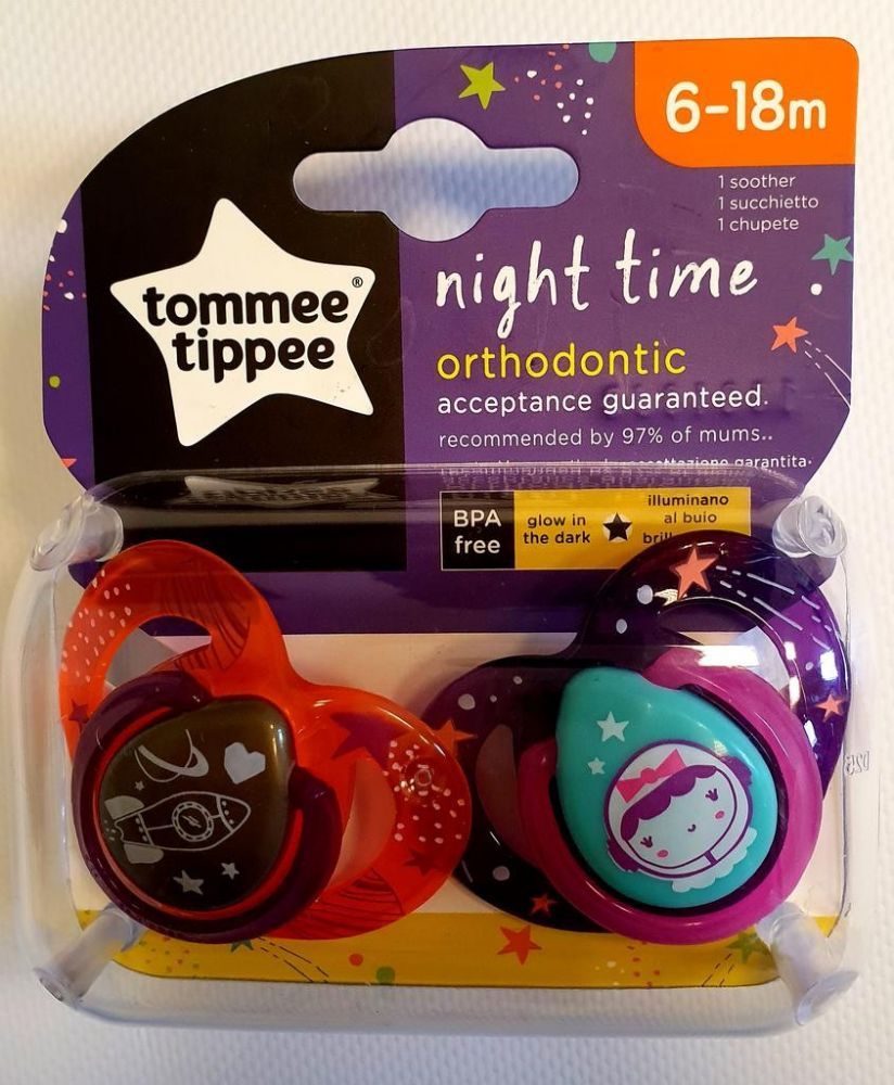 Silikonové šidítko 2 ks Tommee Tippee Night Time Rocket Girl 6-18m - obrázek 1