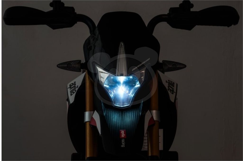 Elektrická motorka Aprilia - černá - obrázek 9