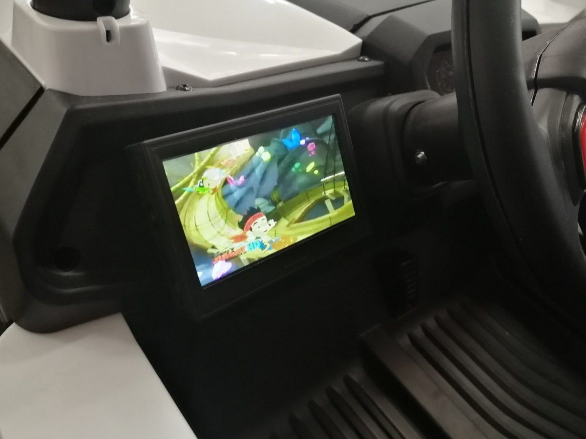 Dětská elektrická bugina 4x4 2.4GHz SuperStar, LCD - červená - obrázek 16