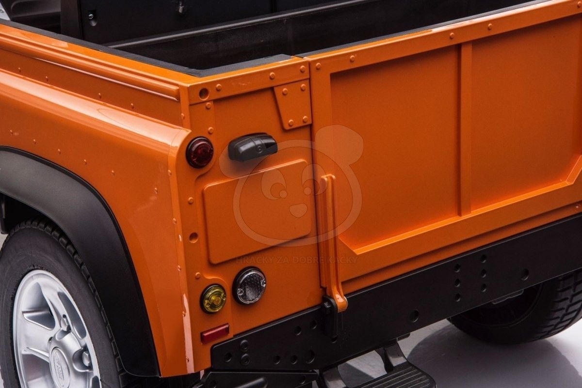 Elektrické autíčko Land Rover DEFENDER - bílé - obrázek 21