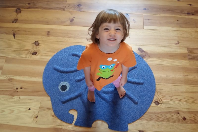 Kořenový koberec RootyRUG KIDS – Elephant Lavender - obrázek 6