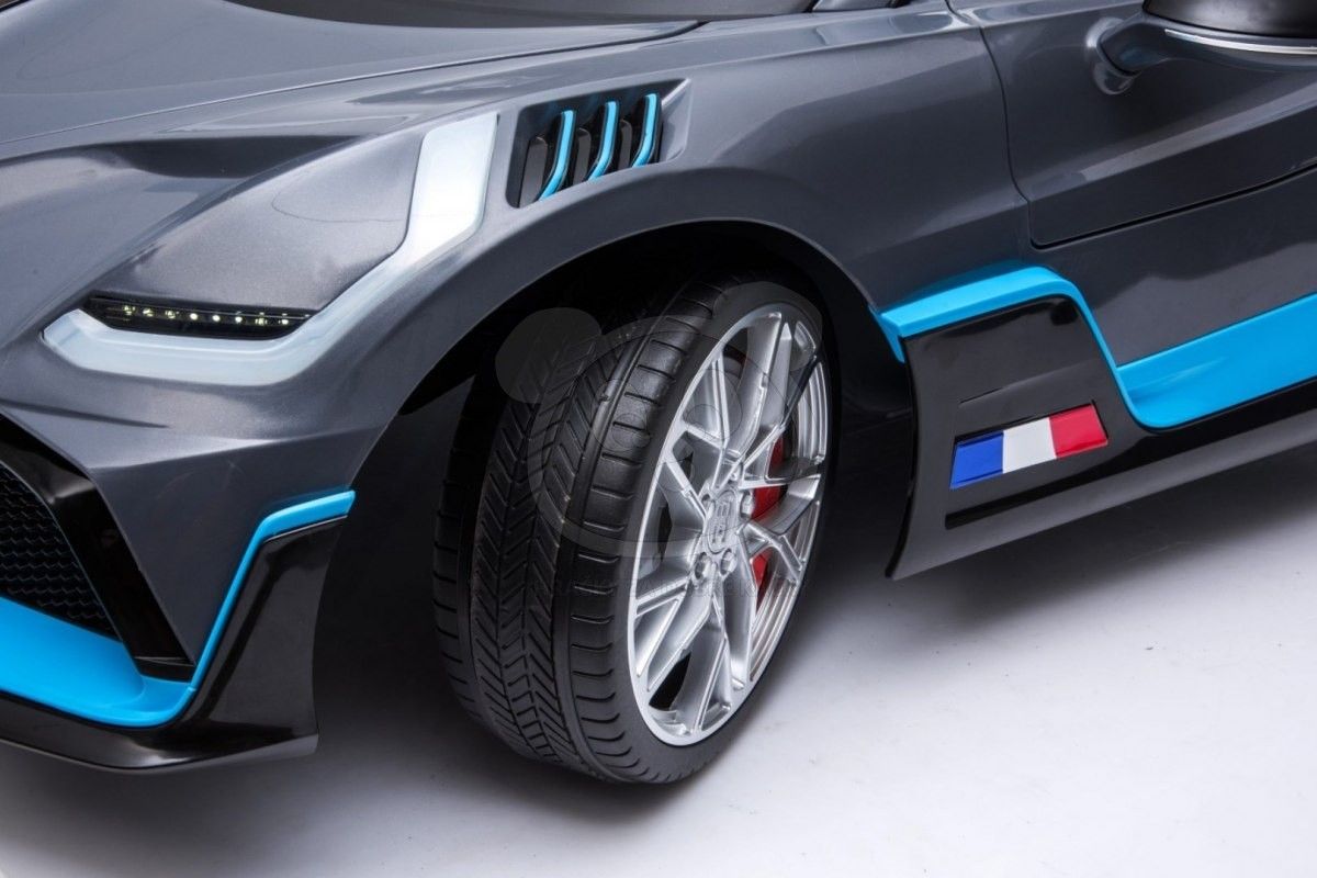 Elektrické auto Bugatti Divo - šedé - obrázek 16