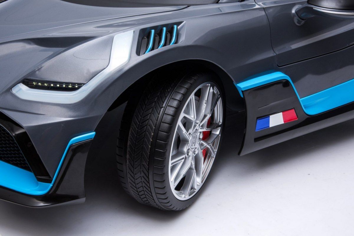 Elektrické auto Bugatti Divo - šedé - obrázek 16