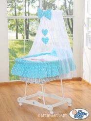 Koš proutěný s NEBESY a výbavou - TŘI SOVY tyrkysový puntík - My Sweet Baby barevné provedení bílá - obrázek 2