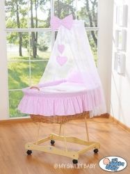 Koš proutěný s NEBESY a výbavou - TŘI SOVY růžový puntík - My Sweet Baby barevné provedení bílá - obrázek 1