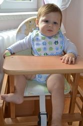 Židlička jídelní dřevěná se stolečkem - VICTORY buk - NewBaby - obrázek 3