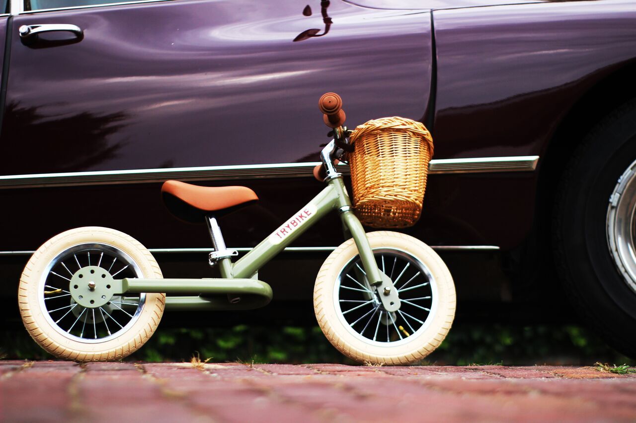 TRYBIKE odrážedlo ŠEDÁ - obrázek 9