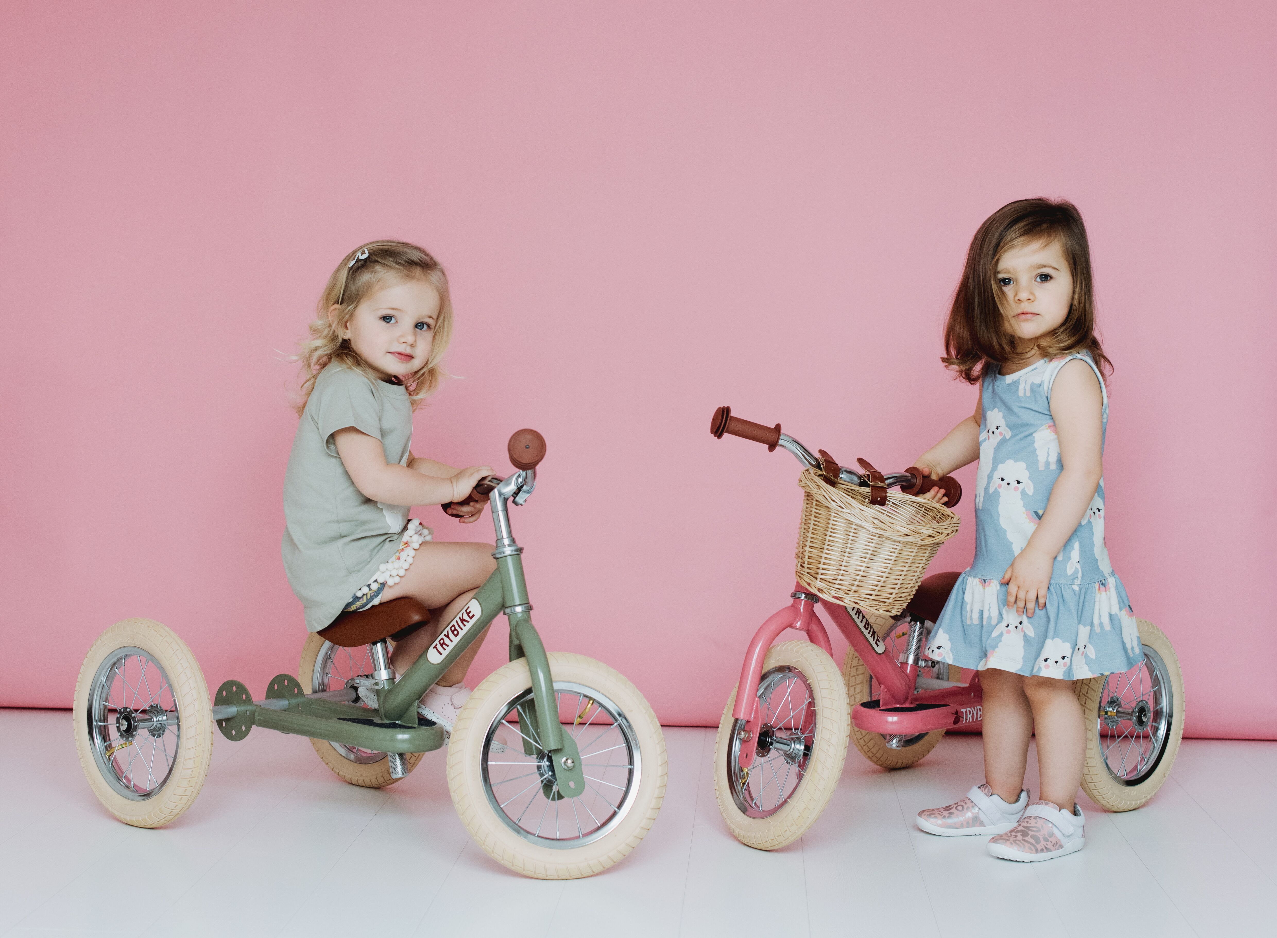 TRYBIKE odrážedlo ŠEDÁ - obrázek 17