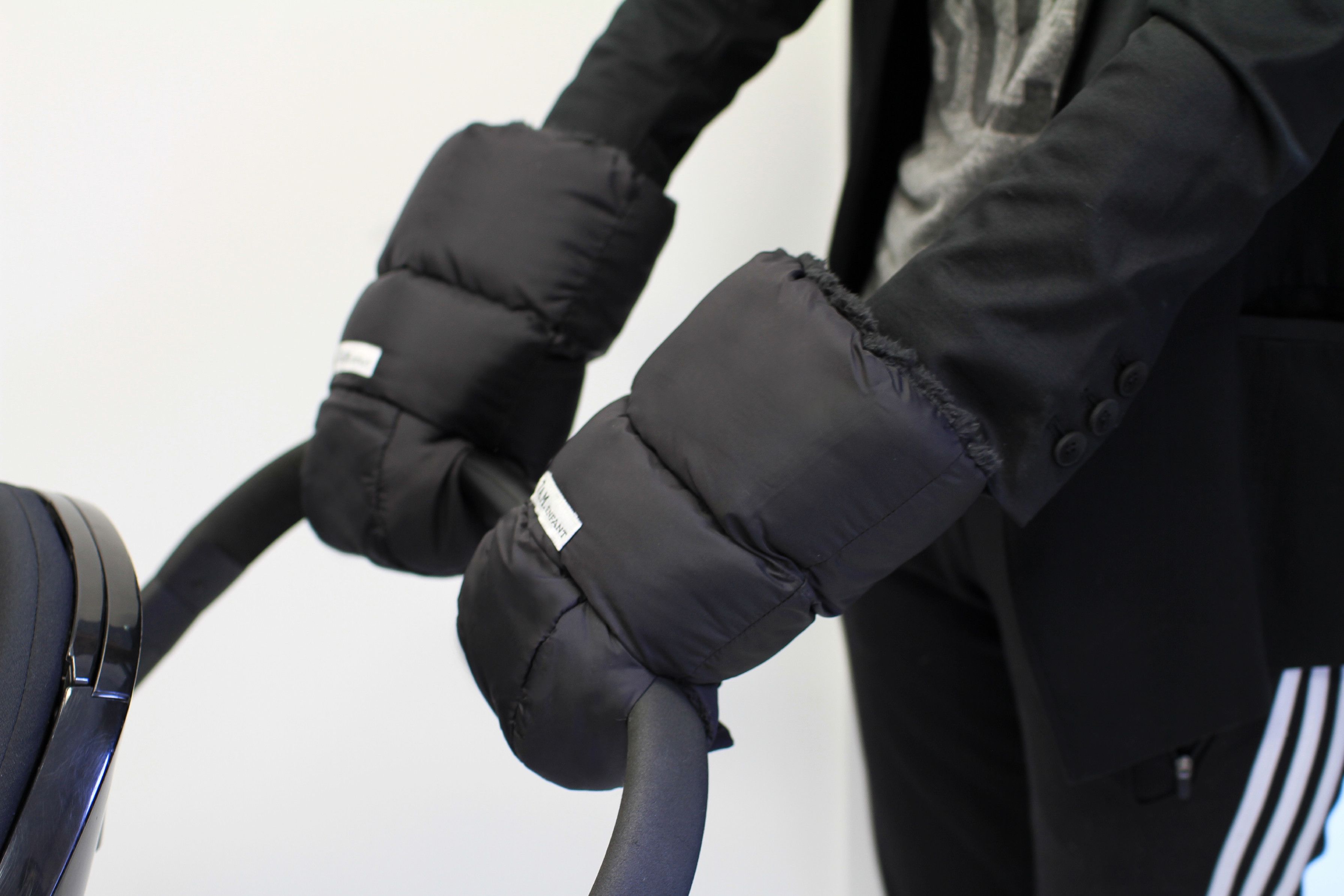 7AM RUKAVICE na kočárek Black Plush - obrázek 3