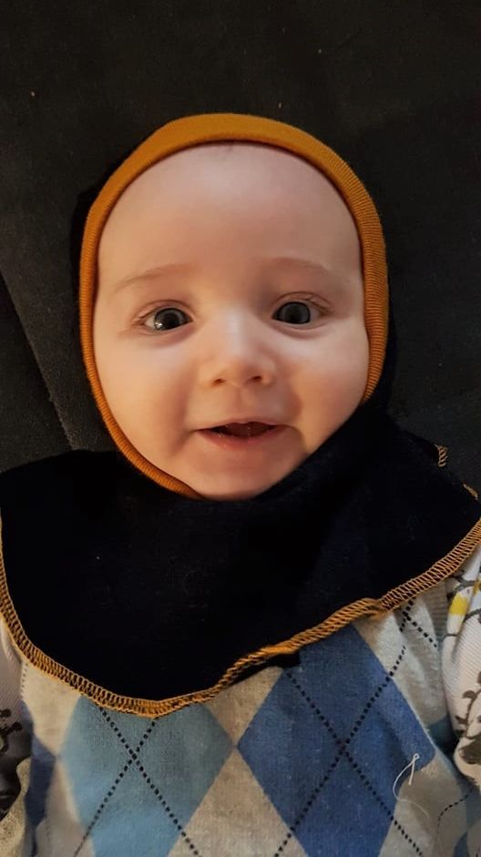 Merino kukla Lambio tmavě modrá, okrový lem - obrázek 2
