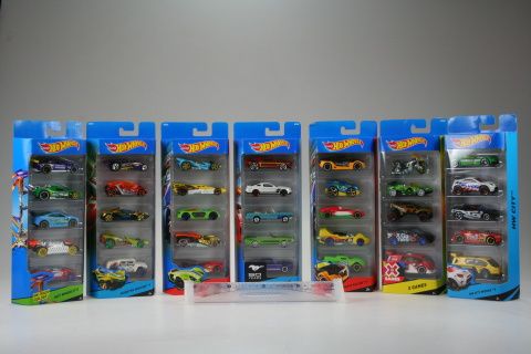 Hot Wheels- Angličák 5 ks 1806 - obrázek 1