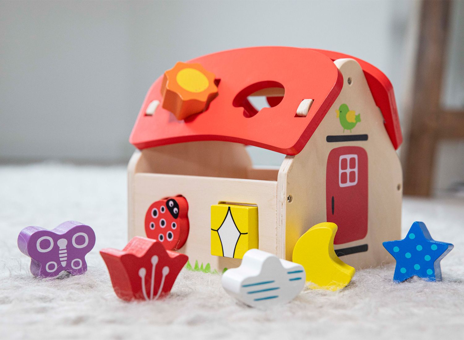 New Classic Toys Domeček s tvary - obrázek 5