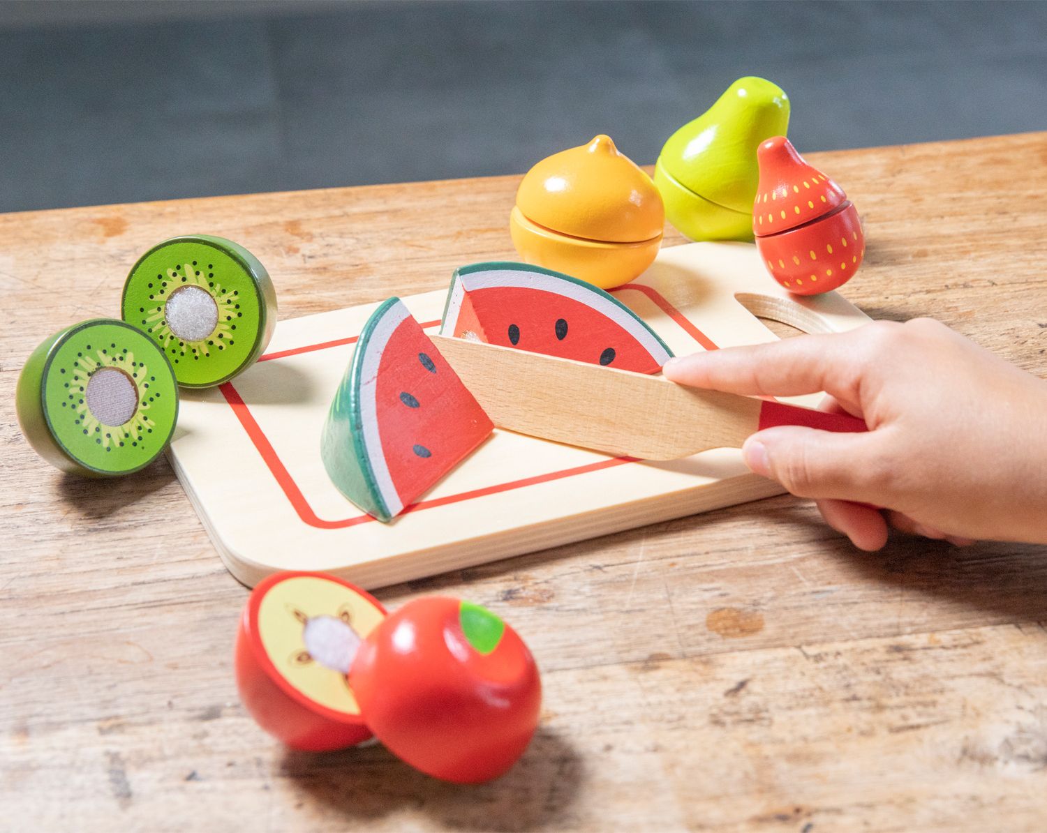 New Classic Toys Dřevěné krájecí ovoce - obrázek 6