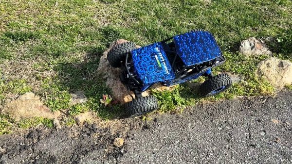 RCobchod BIG CRAWLER 4x4 - 2,4Ghz - 1/10 - Velké trialové RC auto - obrázek 8