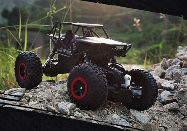RCobchod Strong Crawler 4x4 s kovovými díly - stříbrný - obrázek 3