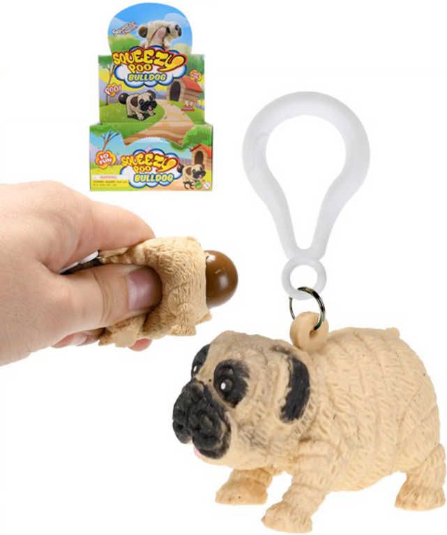 Přívěšek na klíče pes bulldog s hovínkem strečový 5,5cm klíčenka na mačkání - obrázek 1