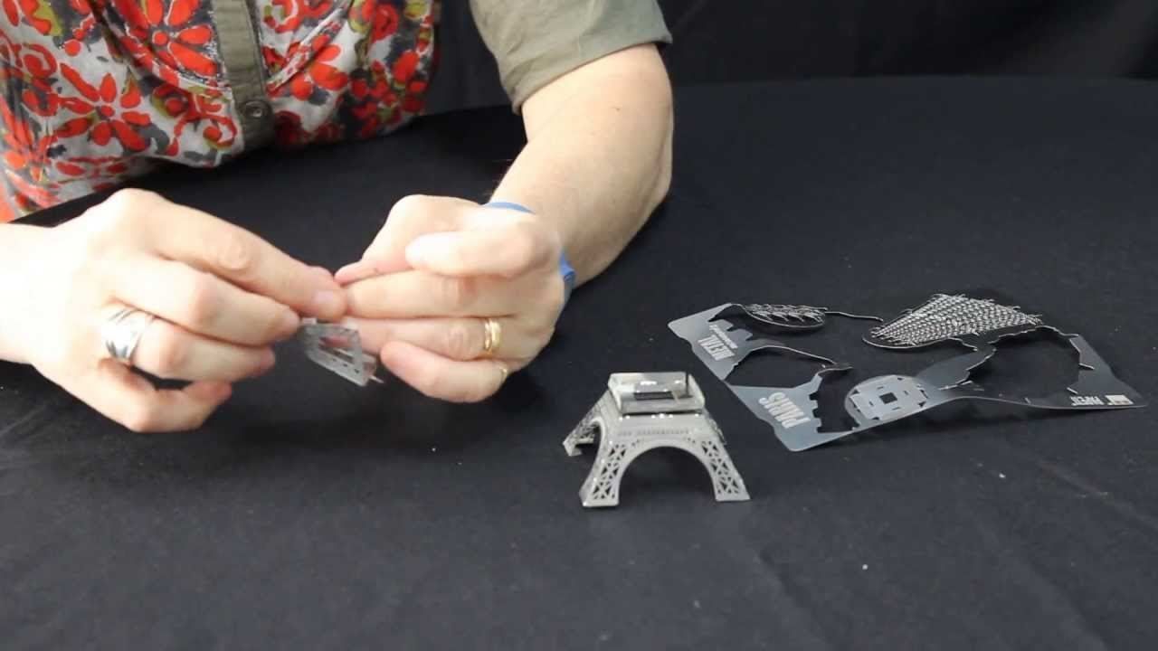 3D puzzle - Eiffelova věž - obrázek 1