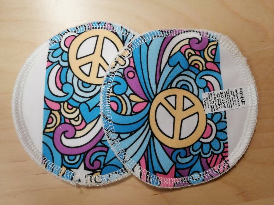 Breberky SLEVA Bio vložky do podprsenky - Hippie na modré, bílý pruh (PUL) - obrázek 1