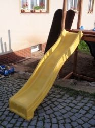 Skluzavka Jungle Gym pro podestu ve výšce 1,2m žlutá - obrázek 5