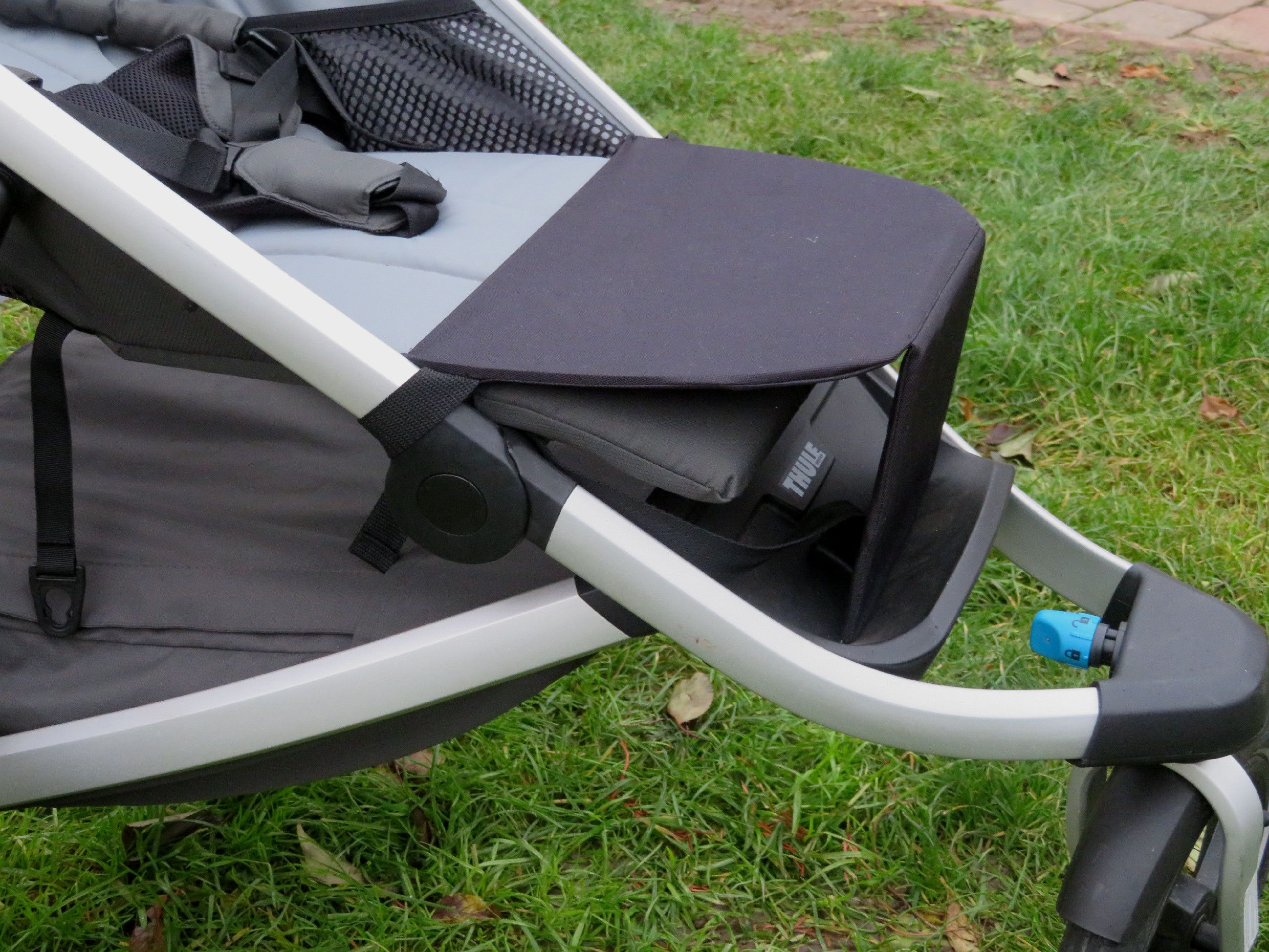 Ma-tata.cz Polohování nožiček Značka kočárku: Baby Jogger Summit X3 - obrázek 11
