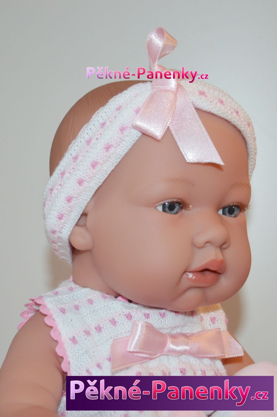 Realistické miminko Arias® s medvídkem 42cm - obrázek 6