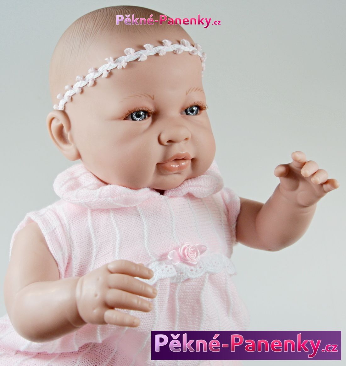 Velká mluvící realistická panenka Berbesa® Sara s polštářem 50 cm - obrázek 2
